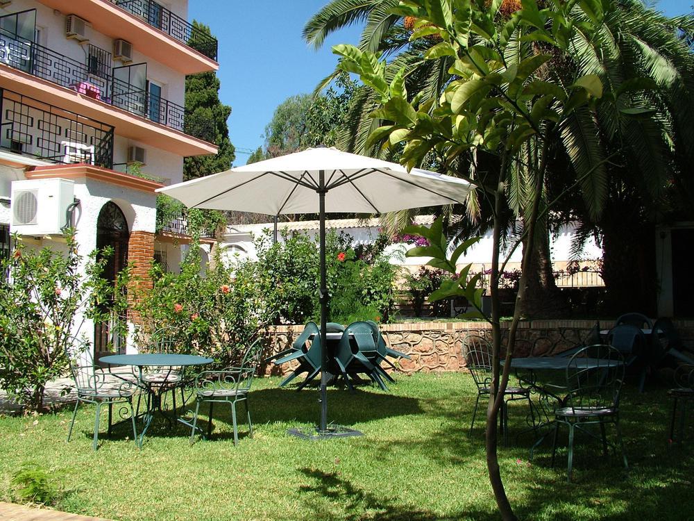 Hotel Carmen Teresa توريمولينوس المظهر الخارجي الصورة