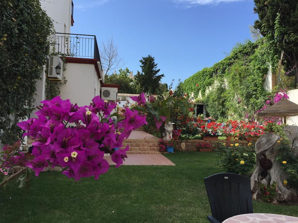 Hotel Carmen Teresa توريمولينوس المظهر الخارجي الصورة