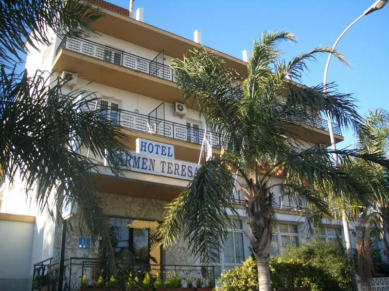 Hotel Carmen Teresa توريمولينوس المظهر الخارجي الصورة