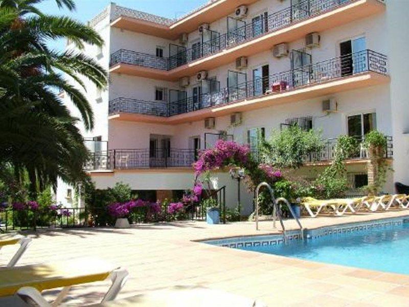Hotel Carmen Teresa توريمولينوس المظهر الخارجي الصورة