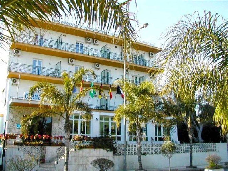 Hotel Carmen Teresa توريمولينوس المظهر الخارجي الصورة