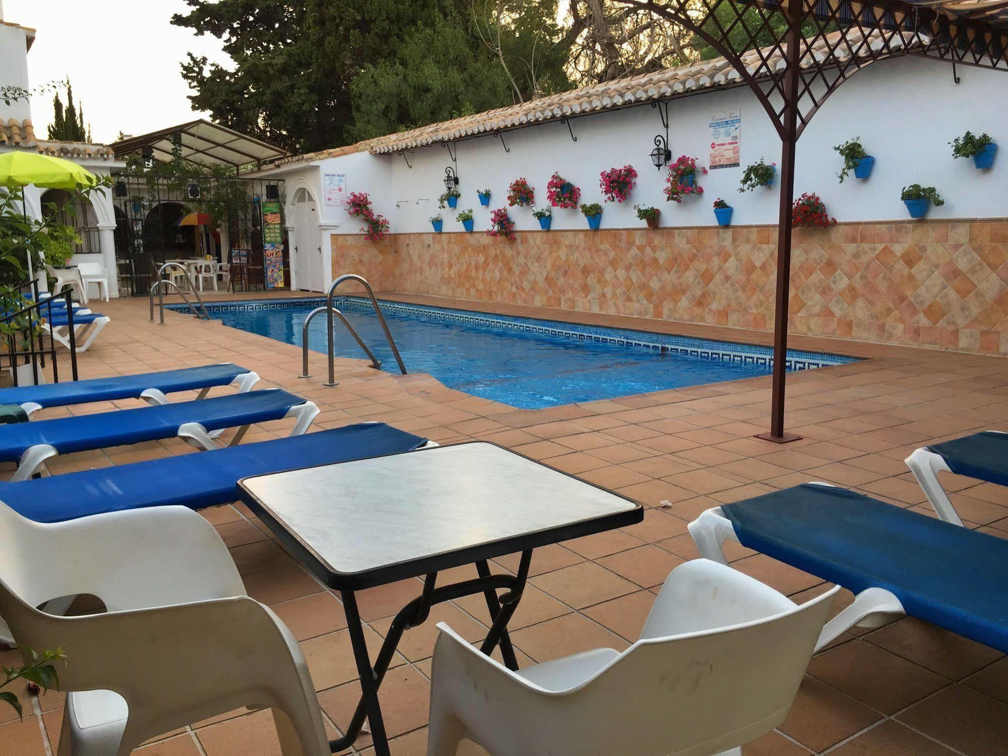 Hotel Carmen Teresa توريمولينوس المظهر الخارجي الصورة