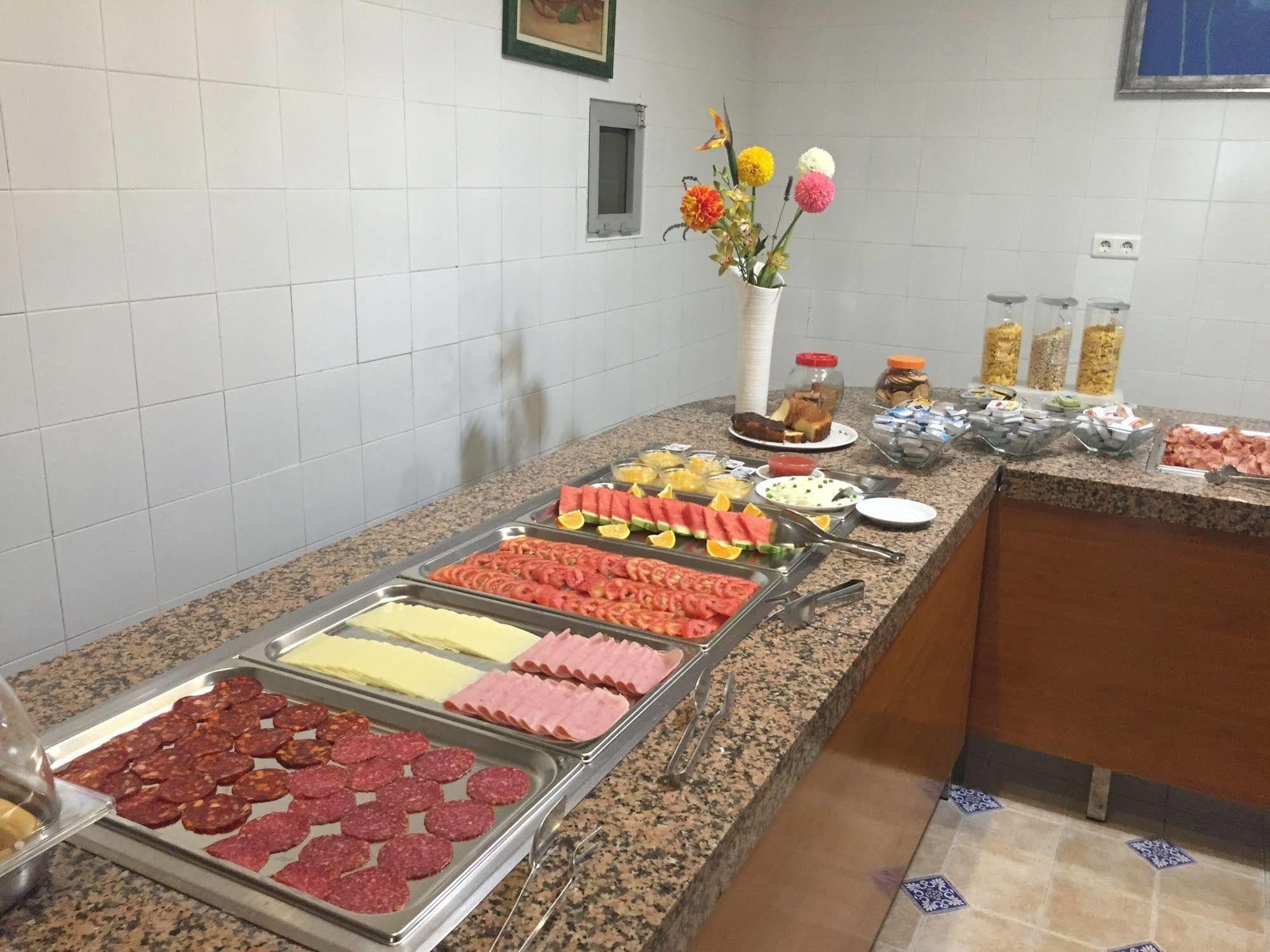Hotel Carmen Teresa توريمولينوس المظهر الخارجي الصورة